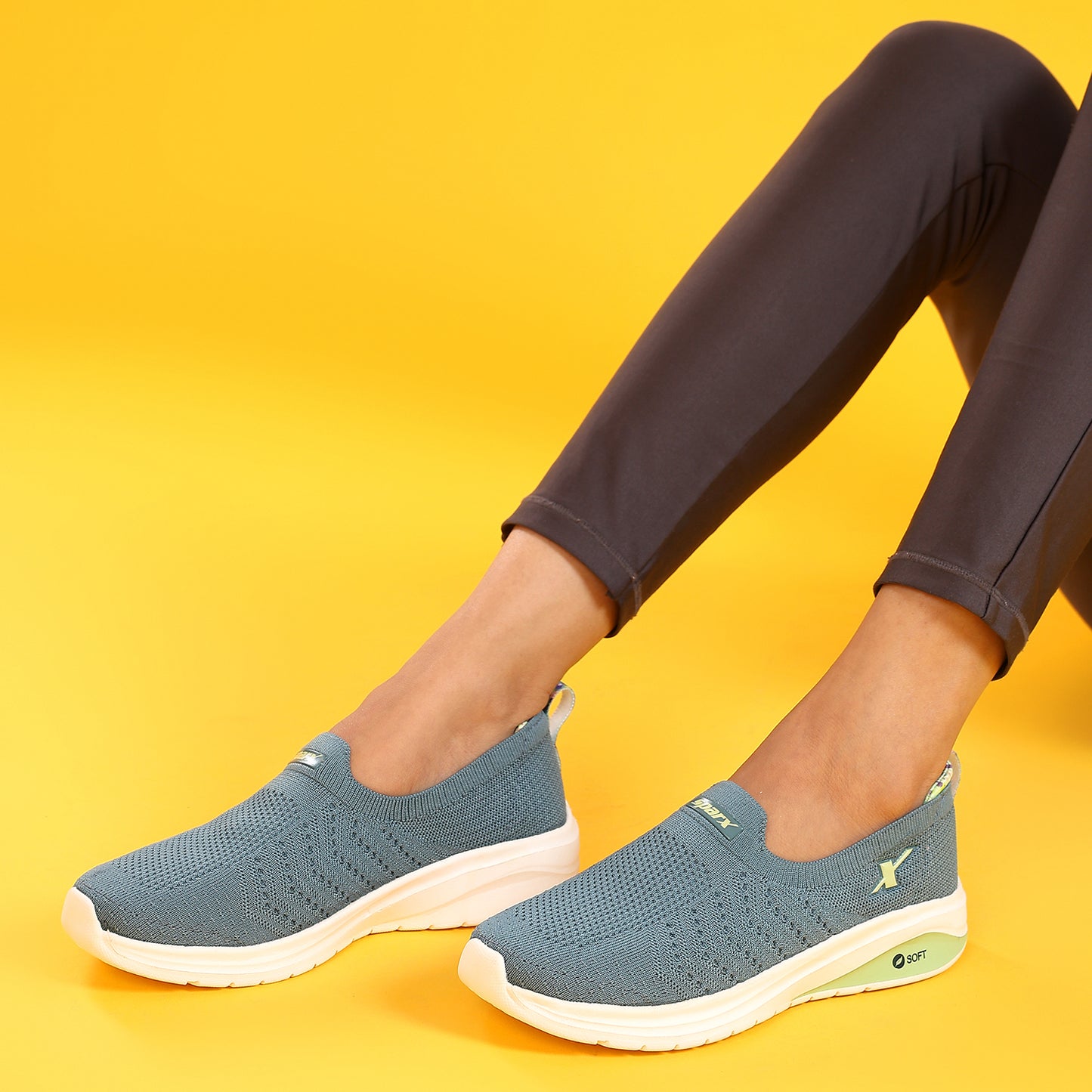 SPARX Walking Shoes for Women SL 247