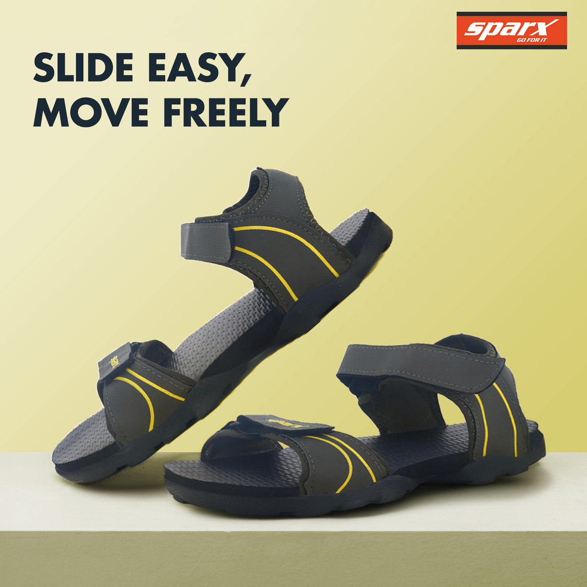 SPARX Sandals for Men SS 703