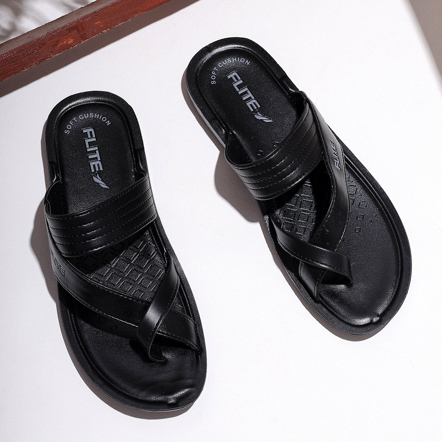 Slippers For Men PUG 181