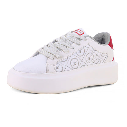 Attractive and beautiful white Sneakers for Men with X written on it. 