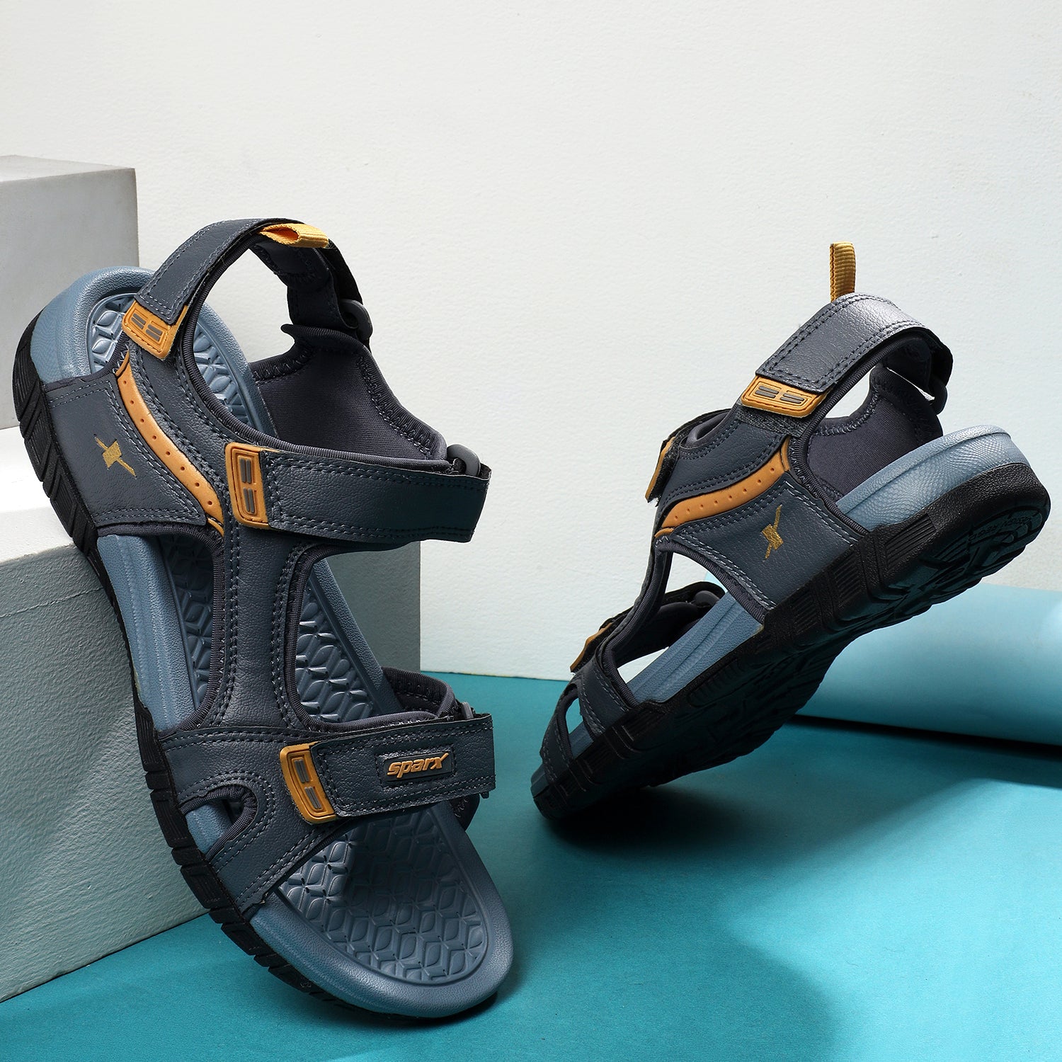 SPARX Sandals for Men SS 596